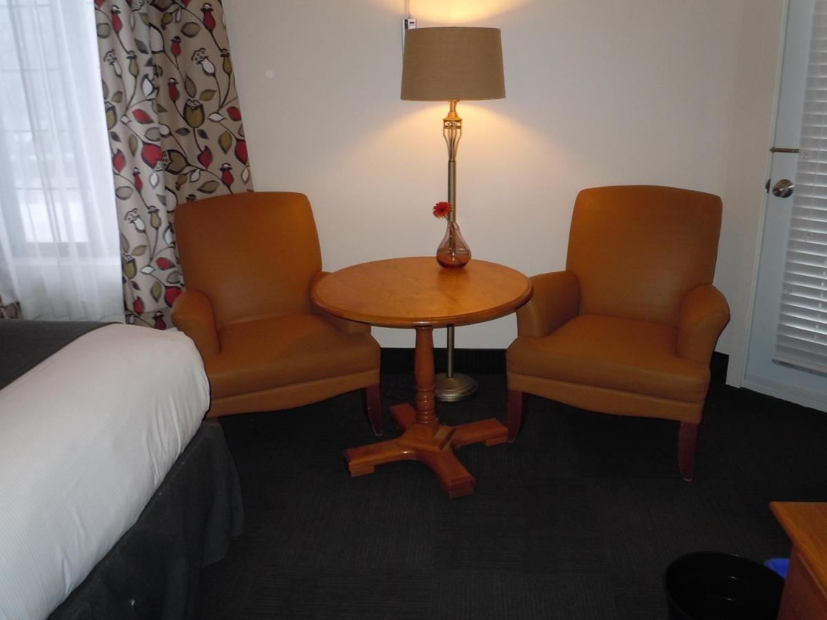L'Auberge Du Lac St-Pierre Trois-Rivières Екстериор снимка