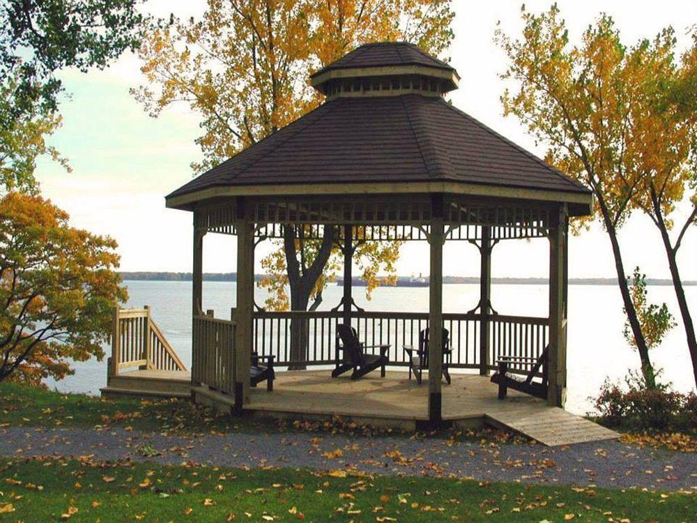 L'Auberge Du Lac St-Pierre Trois-Rivières Екстериор снимка